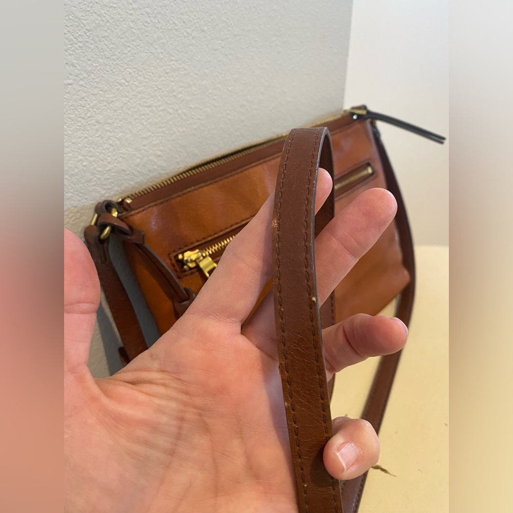 Brown Leather Crossbody Bag by Fossil - Picture 4 of 10